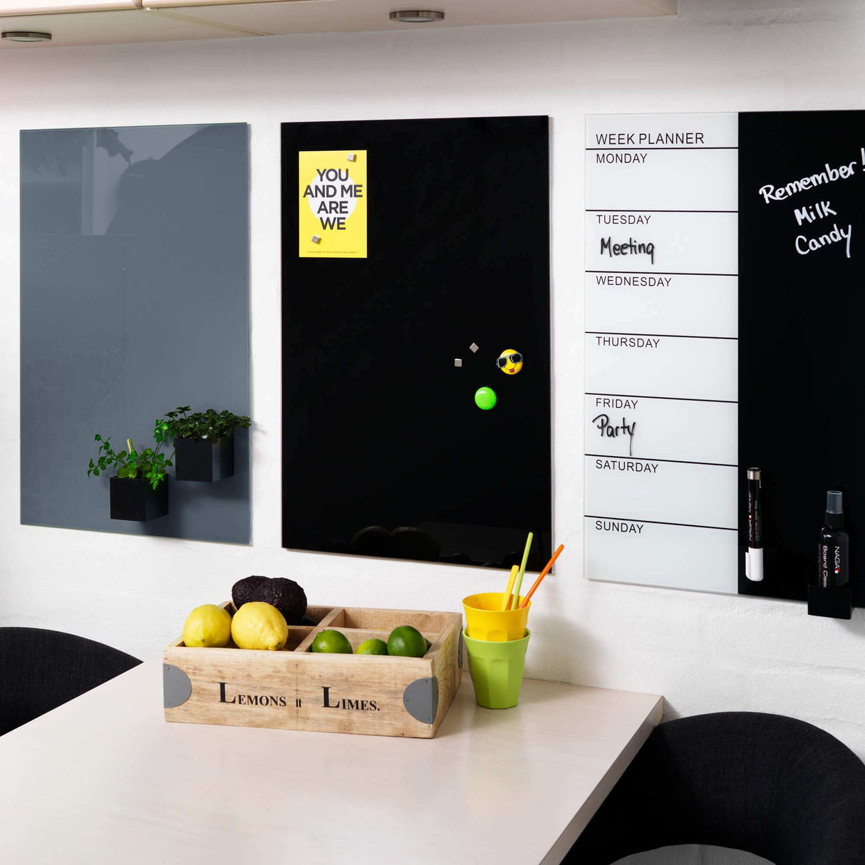 Holland ugeplan | 40 x 60 cm. Glas uge tavle Hollandsk | Officely