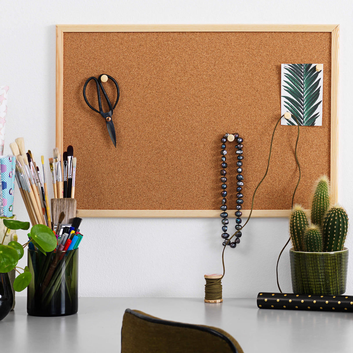 13004 decoration.jpg