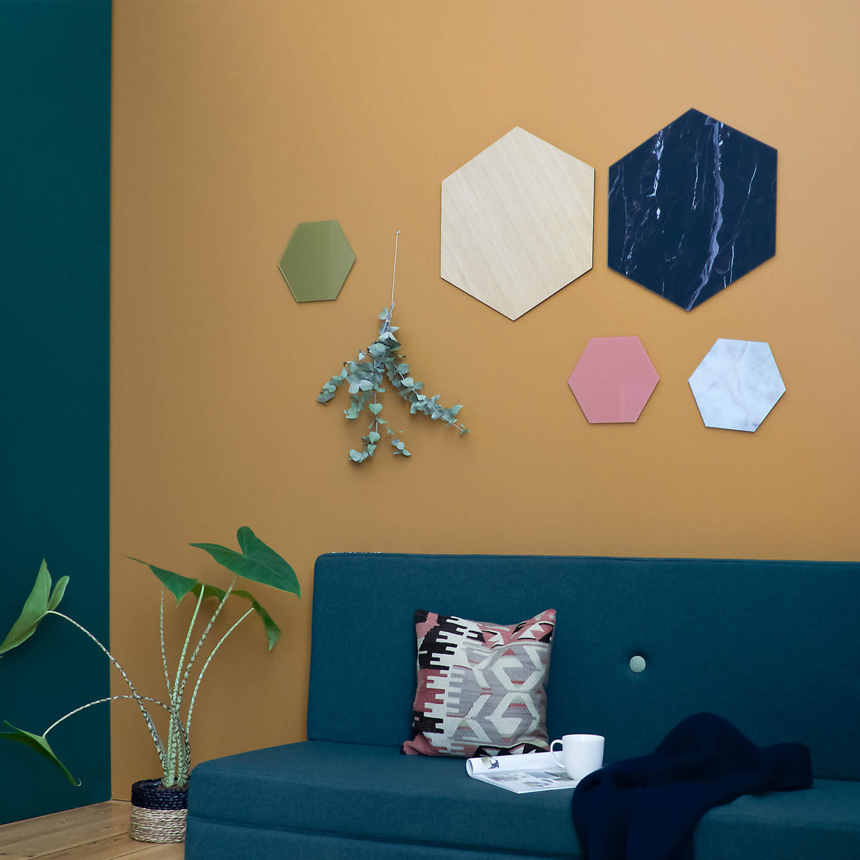 15490 15489 15288 15210 15422 decoration.jpg