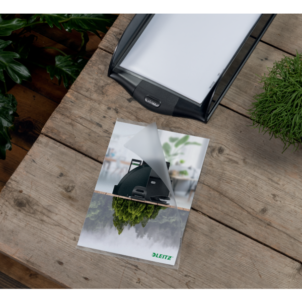 Omslag recycle 140my PP præg A4 (25)