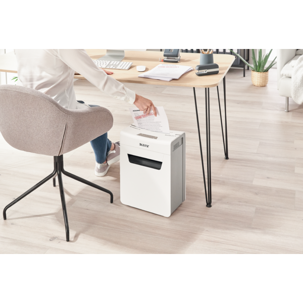 Makulator Leitz IQ Protect Premium 8X P4