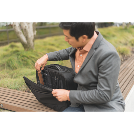 Kensington Business Roller Contour 2.0 17'', Black