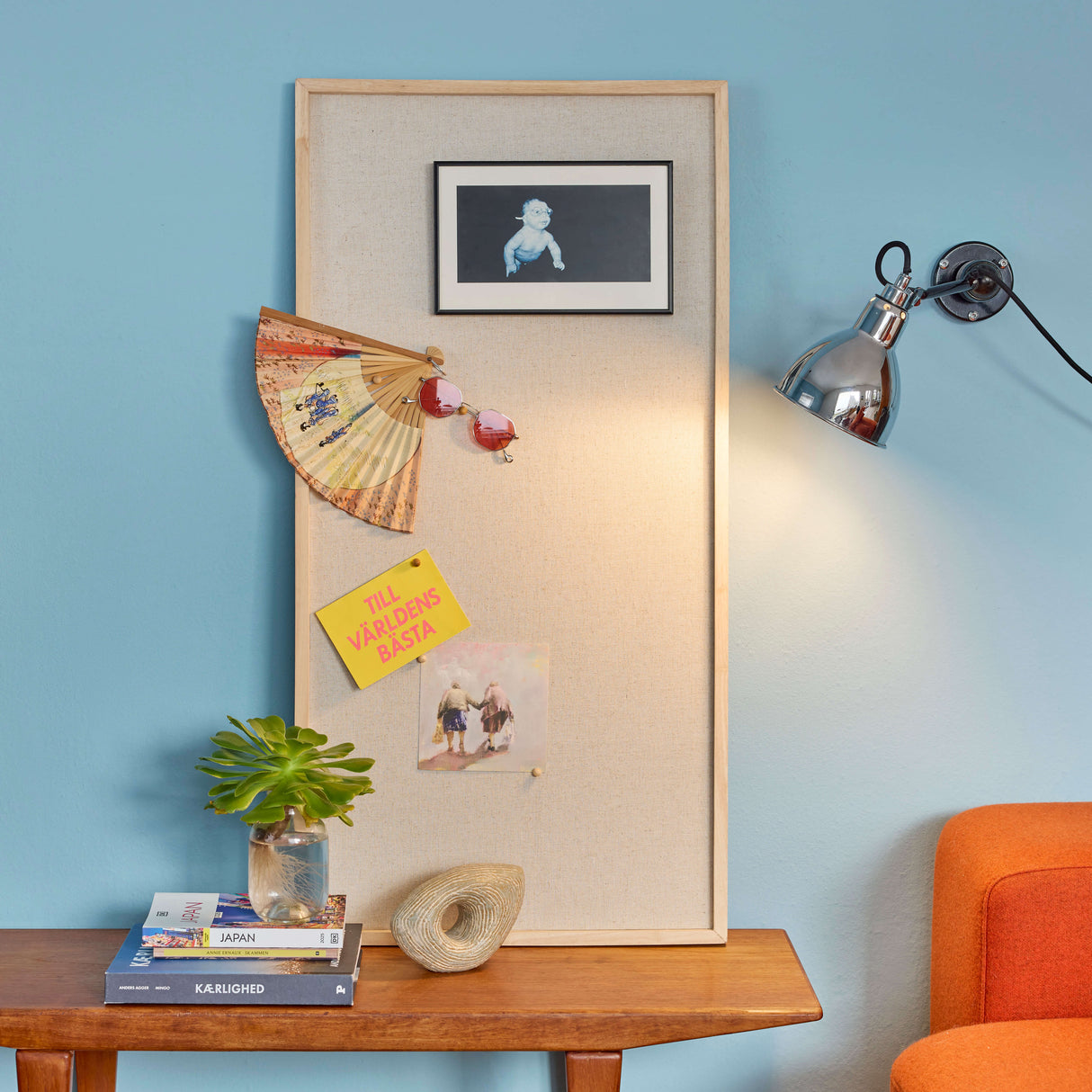 100 x 50 cm. Hør opslagstavle med træramme