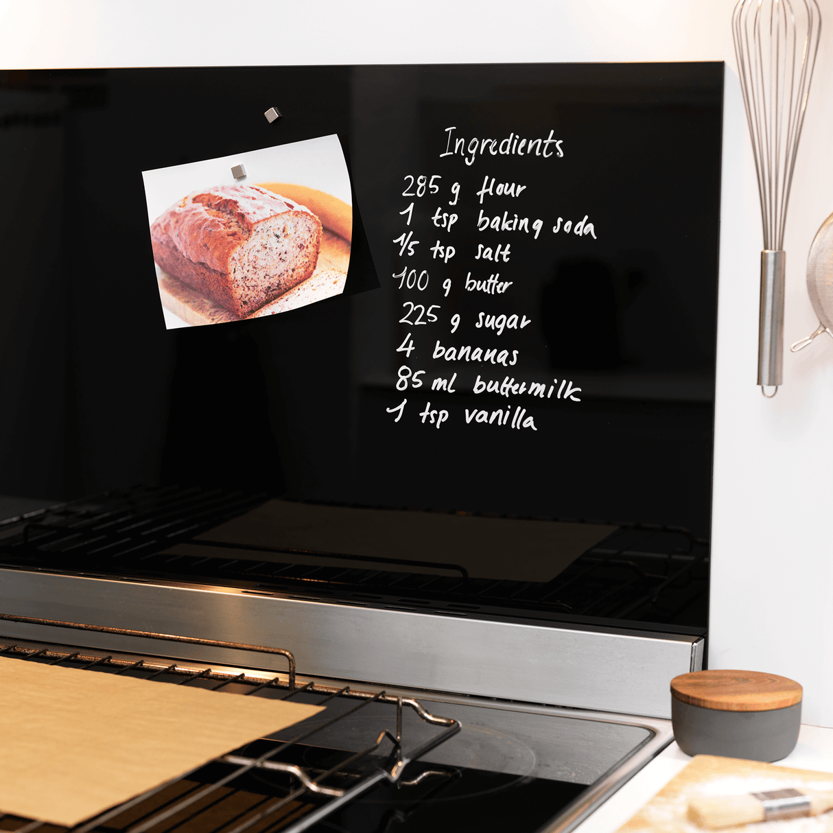 100 x 50 cm. Sort Magnetisk Stænkplade