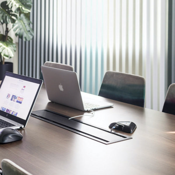 Strømskinne Bi-Box Stor Sort