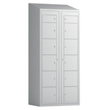 Tøjudleveringsskab 2x6 rum med skråt tag og lys grå døre med cylinderlås – image 1