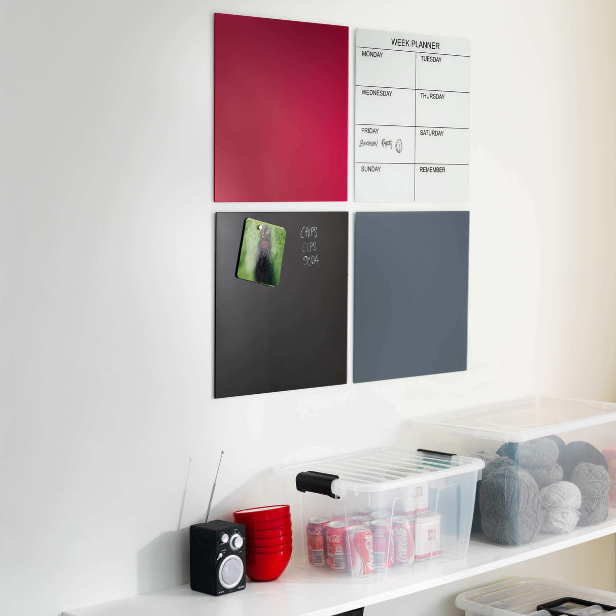 Glas uge tavle Engelsk | 45 x 45 cm. Hvid. Glas uge tavle Engelsk  | Officely