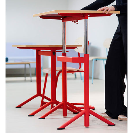 Elevbord Atlas 1132, 700x600mm, lyddæmpende eg højtrykslaminat, rødt stel – image 6