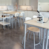 Tranås Skolmöbler Bord Combi 200, 1400x700 mm Højde 720 mm Birk laminat på sort understel – Elevborde (billede 1)