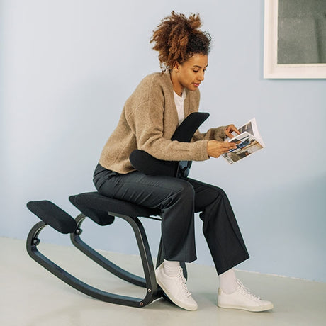 Knæstol Varier Thatsit sort, Revive sort