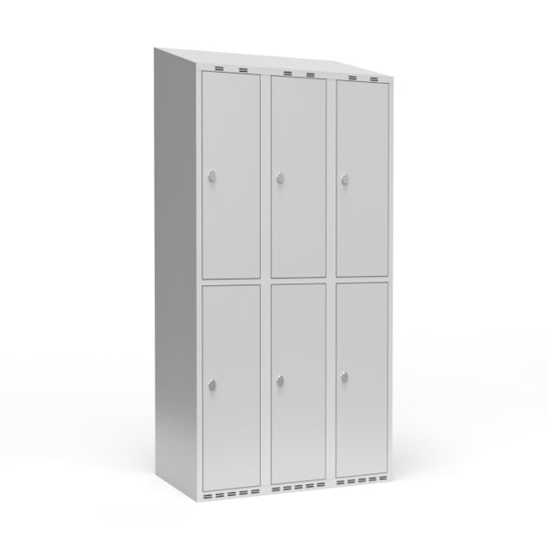 Garderobeskab 3x300 mm m/skråt tag, 2 rum i højden og lys grå dør m/greb for hængelås – image 1