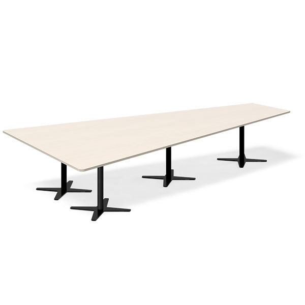 Ergoff Konferencebord DNA, Birk 3800x1990 mm trapezformet, Sort understel – Konferenceborde