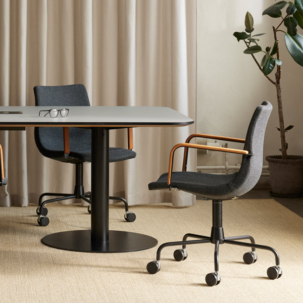 Stol Colt 10013 Drejeligt undestel, sort tekstil, sort stel