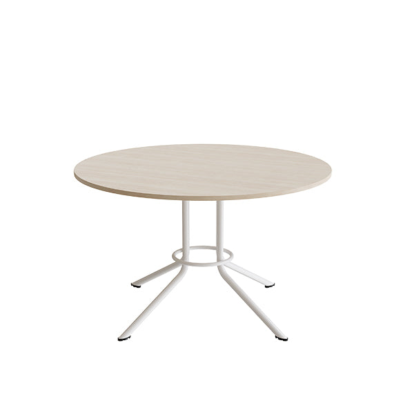 Tranås Skolmöbler Bord Atlas 1133 Ø1200x720mm, Hvidpigmenteret eg med hvidt understel – Caféborde