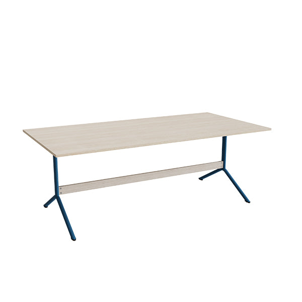 Tranås Skolmöbler Bord Atlas 1134, 2000x1000mm, højde 720, eg højtrykslaminat, blåt stel – Caféborde