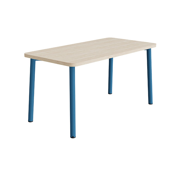 Tranås Skolmöbler Bord Add 590, 1400x700 mm højde 720 mm med lydabsorberende hvidpigmenteret eg, blåt stel – Caféborde