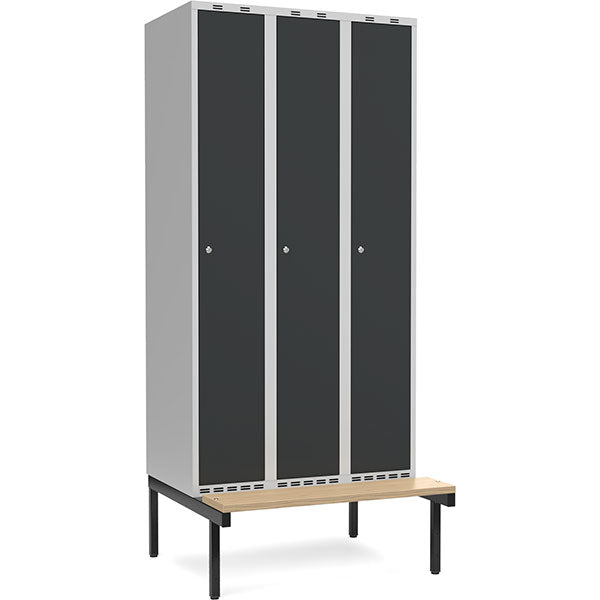 Sonesson Garderobeskab 3x300mm m/lige tag, antracit dør med cylinderlås og siddebænk – Garderobeskabe (billede 1)