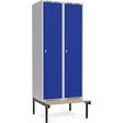 Garderobeskab 2x400mm m/lige tag, blå dør med greb for hængelås og siddebænk – image 1