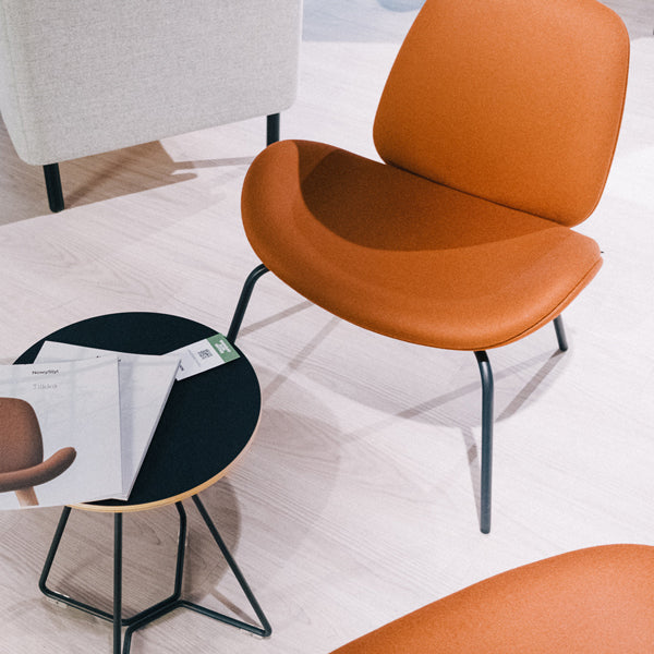 Stol Tilkka 4L, Era CSE11 med sorte ben – image 3