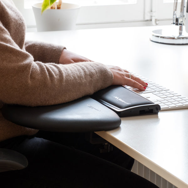 Mousetrapper Armrest TB215 Asymmetric – image 3