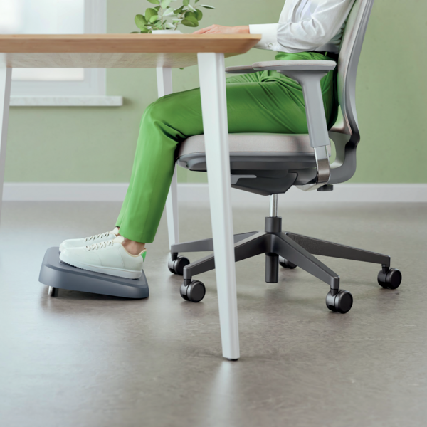 Leitz Ergo foot rest adj. Recycled dark grey