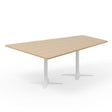 Konferencebord DNA, Eg 2000x1425 mm trapezformet, Hvidt understel – image 1