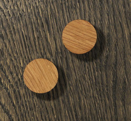 70050-magnet-teak-ex.-1.jpg