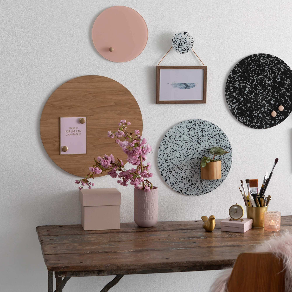 70515 70516 70791 70220 70916 decoration.jpg
