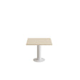 Form o Miljö Bord Cirkum, 600x600mm, højde 500 mm, birk laminat med hvidt stel – Kantineborde
