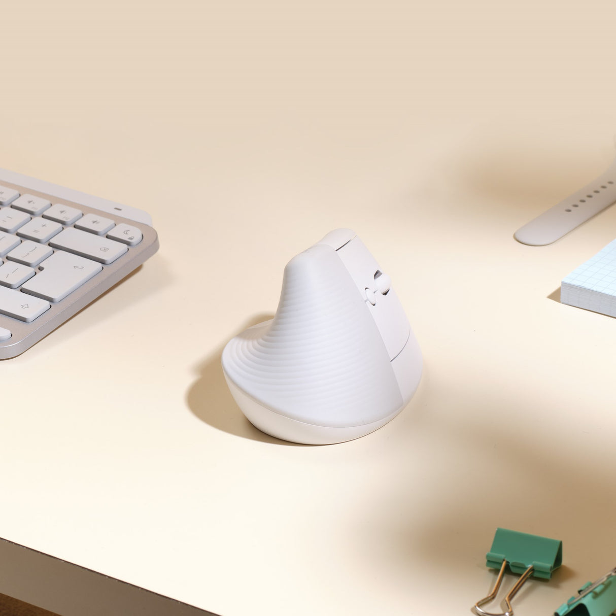 Logitech Lift for Mac Vertical Ergonomic Mouse, Off-White/Pale Grey – Trådløse mus (billede 4)