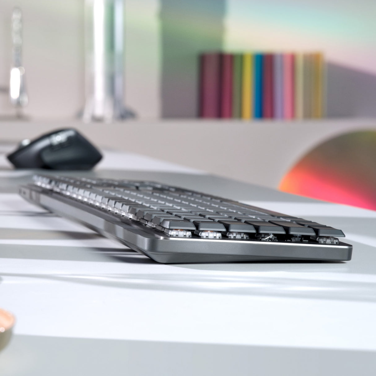 Logitech MX Mech. Wireless Illum Perf. Keyb Tactile Graphite (Nordic) – Trådløse tastaturer (billede 3)