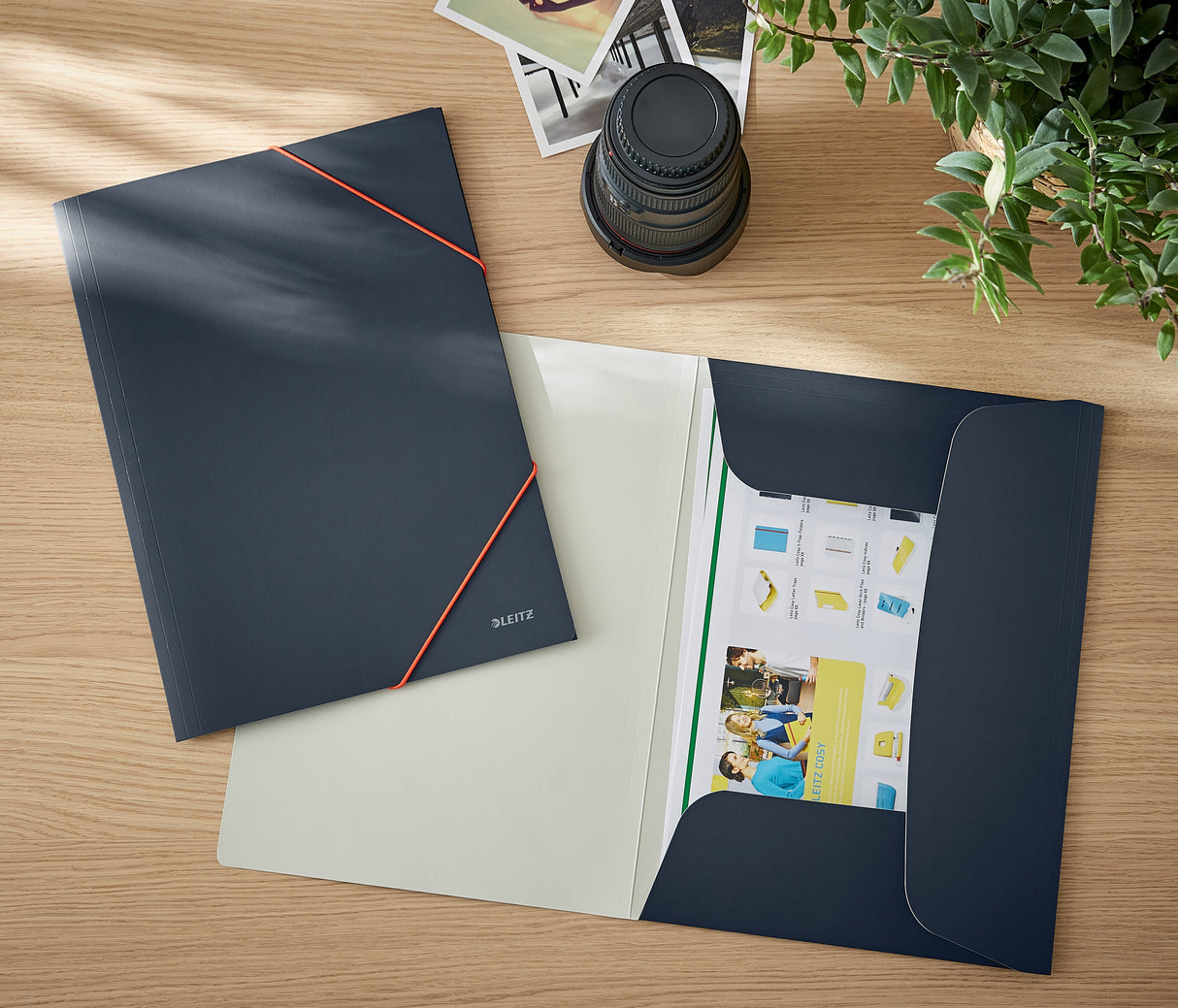 3-klap elastikmappe Cosy karton A4 grå – image 2