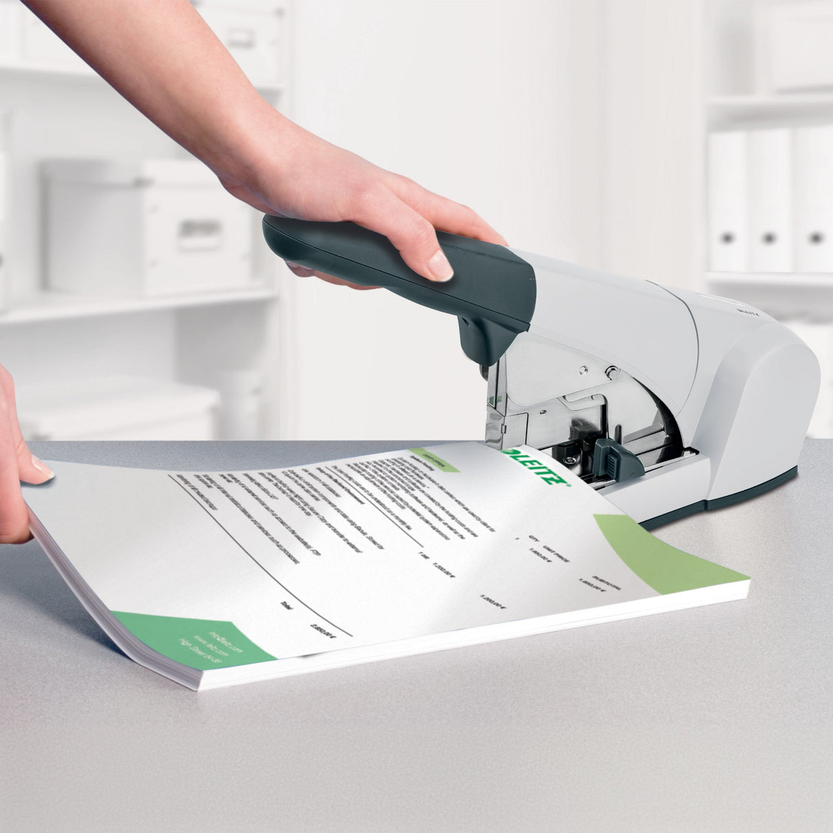 Leitz Hæftemaskine 5553 HD FC t/120 ark hvid – Hæftemaskiner (billede 5)
