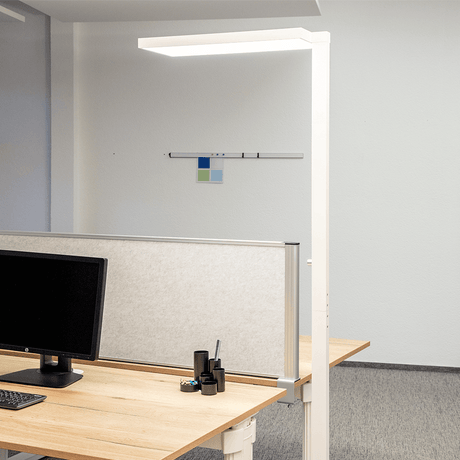 LED Gulvlampe med lysdæmper, hvid, MAULjura – image 2