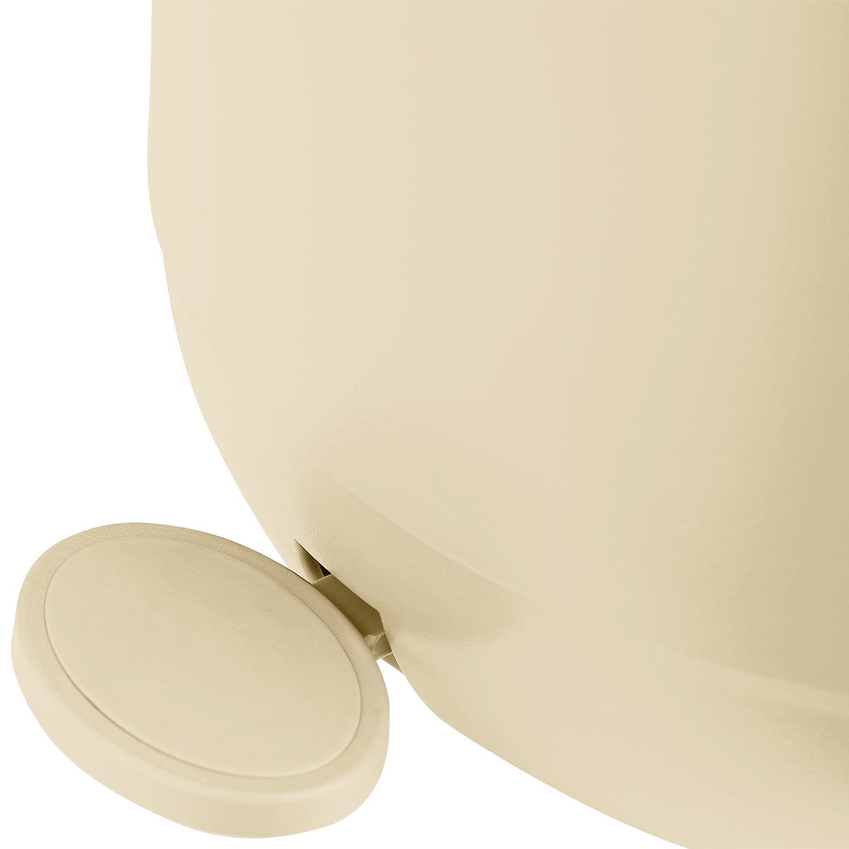 Naga A/S Pedalspand med softclose 5 liter Fjord Beige – Badeværelsestilbehør (billede 4)