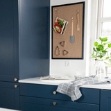 60 x 40 cm. Hessian opslagstavle med sort ramme – image 4