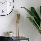 Wall clock white closeup 80020.png